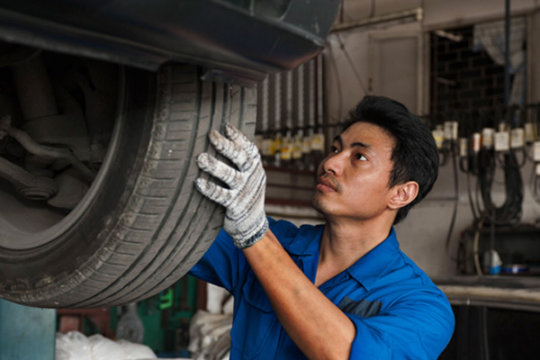 Viêm họng hạt mạn tính thử đủ cách không đỡ 1