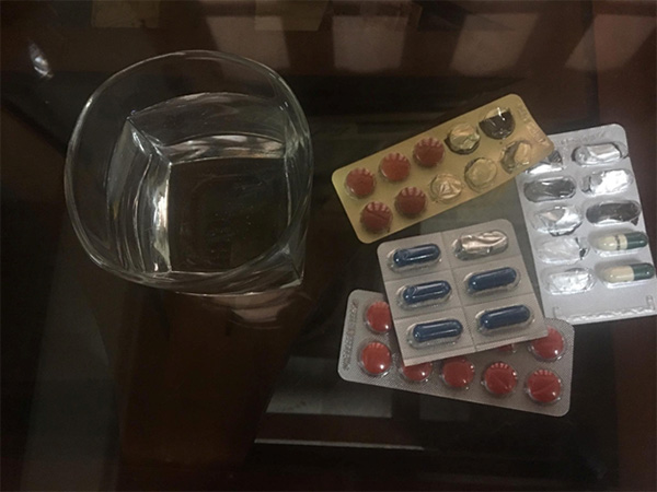 Gần nửa cuộc đời khổ sở vì viêm họng mạn tính 2